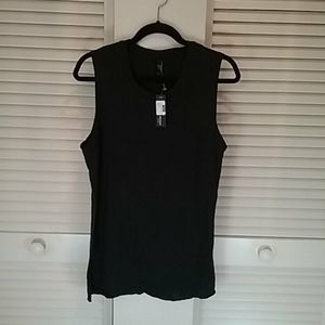 🔷️*Black Scoop Muscle Tee